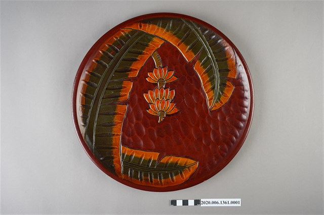 香蕉樹漆器圓盤 (共6張)