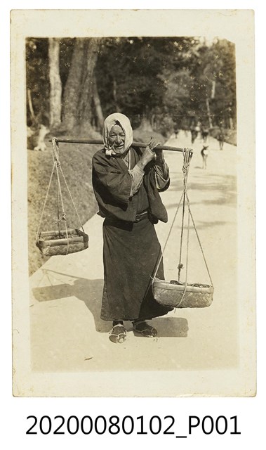 老人挑擔明信片 (共2張)