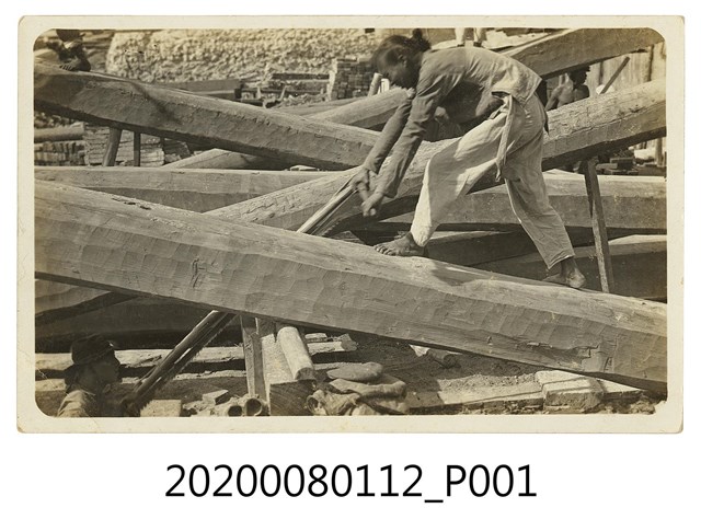 鋸木頭明信片 (共2張)