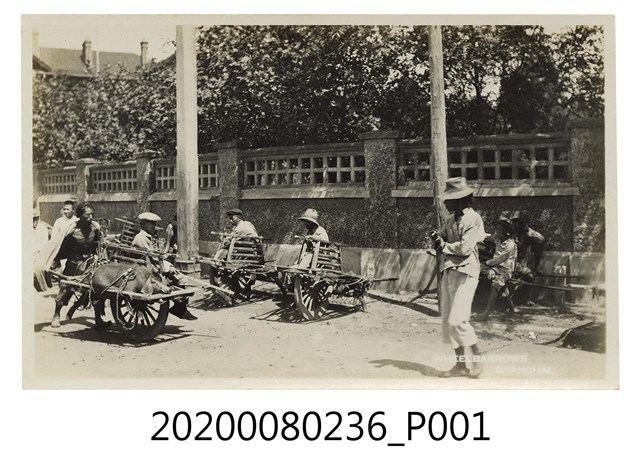 上海路邊獨輪車 (共2張)