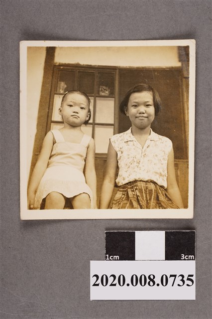 華琴與華琦合照 (共2張)