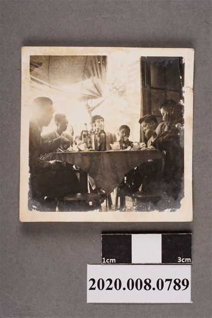 吃飯一景 (共2張)