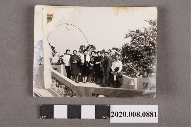 男女合照 (共2張)