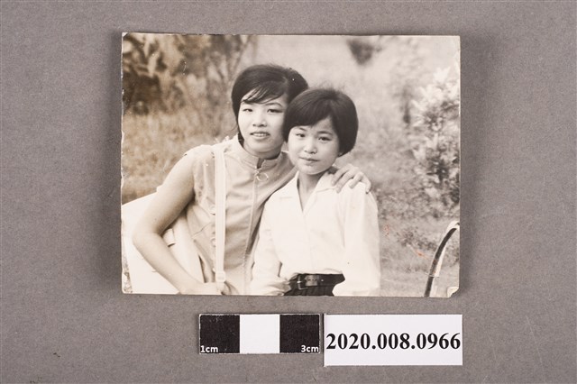 2名女子合照 (共2張)