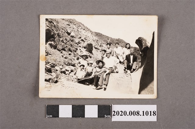 男女合照 (共2張)