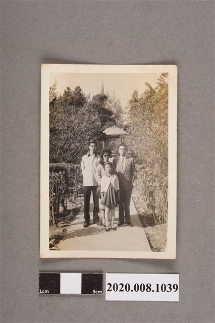 家族合照 (共2張)