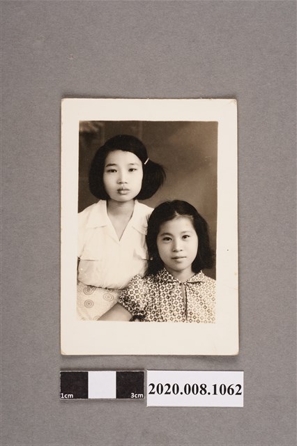 2名女子合照 (共2張)