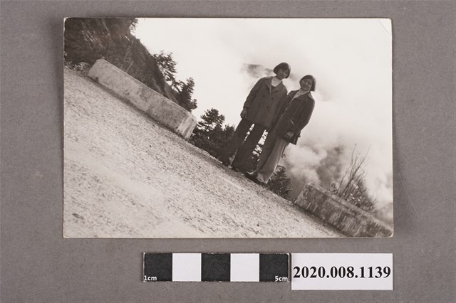 2名女子合照 (共2張)