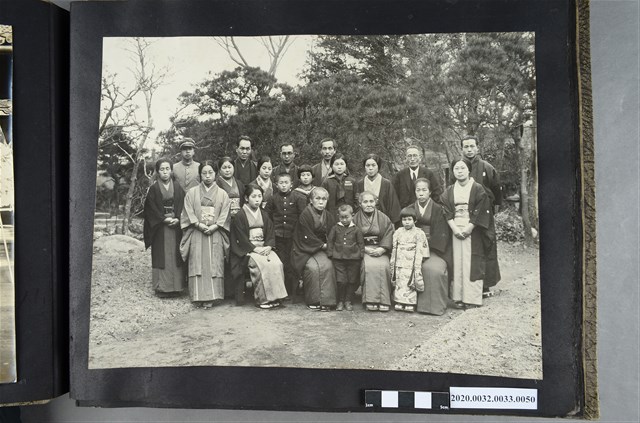 二十一人合影照片 (共2張)