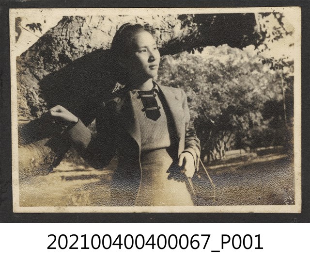 郭麗華個人照 (共1張)