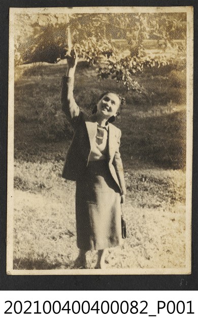 郭麗華個人照 (共1張)