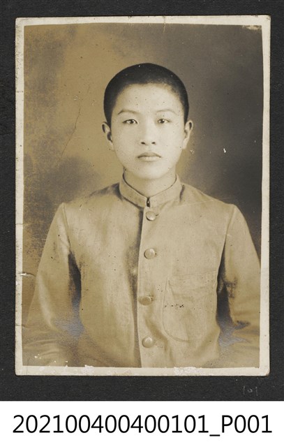 男學生照 (共1張)