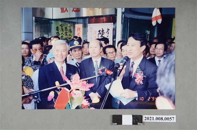 「陳定南參選省長記者會」陳定南演說 (共2張)