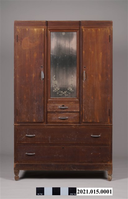 臺南七股張潘金淂女士木製合櫥衣櫃 (共19張)