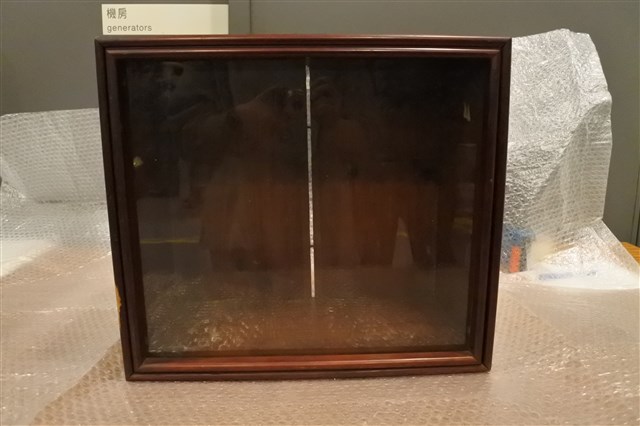 單側玻璃木質書櫃 (共4張)