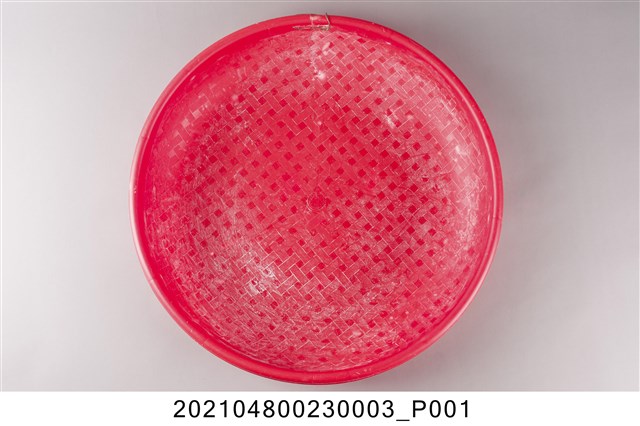 紅色塑膠盛面盤3 (共4張)