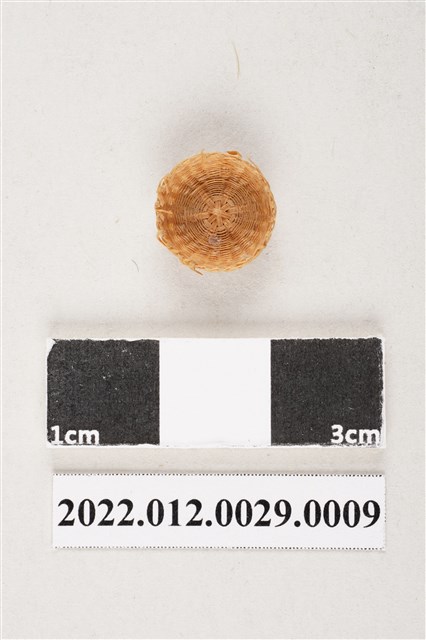 劉靜枝編製竹籃及竹籃半成品9 (共4張)