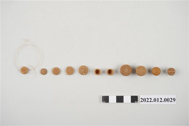 劉靜枝編製竹籃及竹籃半成品組 (共2張)