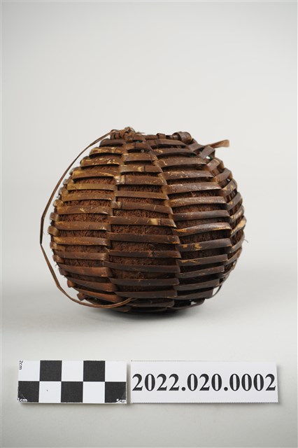 雅美/達悟族椰殼水壺 (共8張)