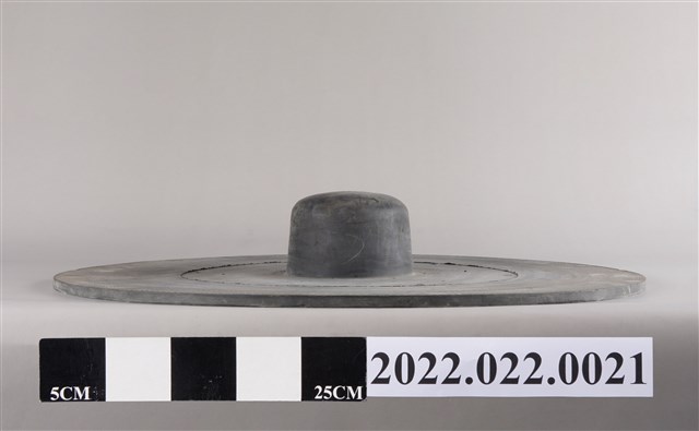 圓頂寬檐草帽橡膠帽模 (共6張)