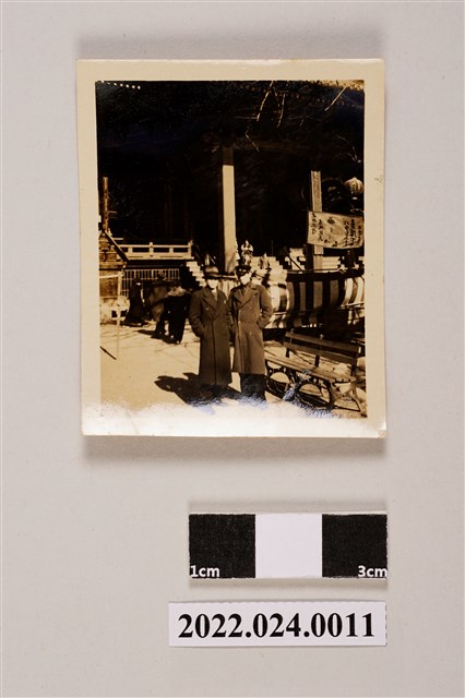 張子敬與友人合照黑白照片 (共2張)