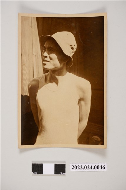 張子敬半身黑白照片 (共2張)