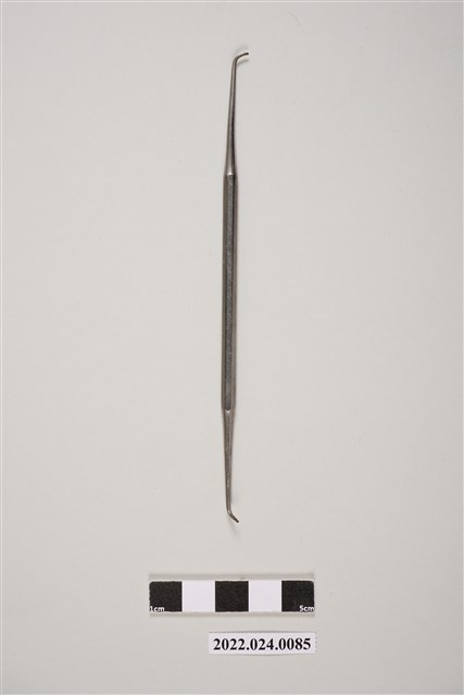 牙科用雙頭不銹鋼彎弧形探針 (共4張)