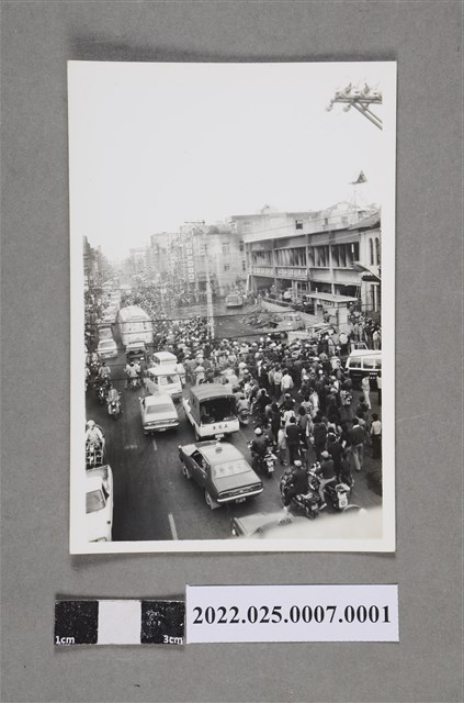 莊萬壽蒐集中壢事件照片 (共2張)