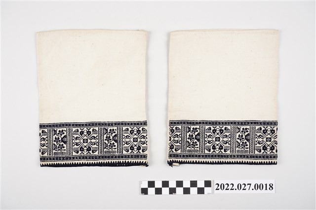 西拉雅族白底花魚套褲 (共2張)