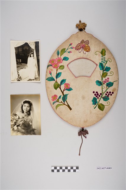 布製刺繡相框與新娘婚紗照 (共2張)