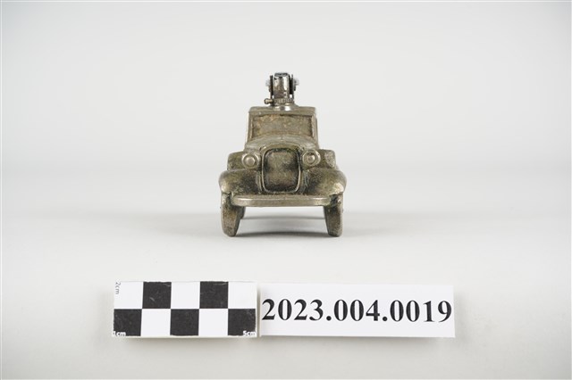 汽車玩具 (共8張)