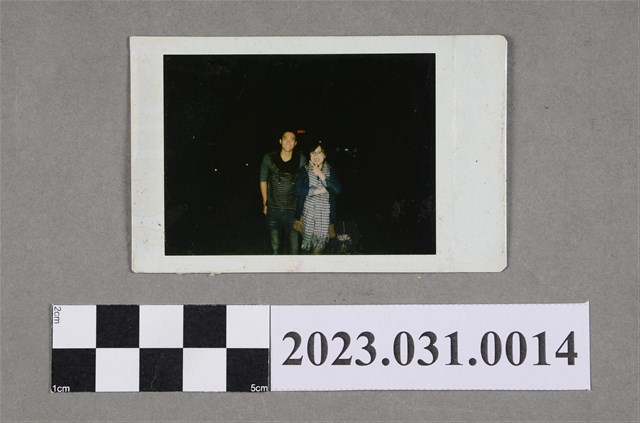 曾聖光與家人合影拍立得 (共2張)