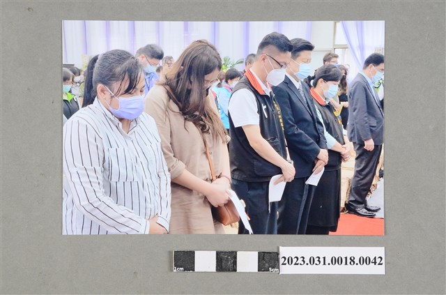 曾聖光追思告別回憶錄相片42 (共2張)