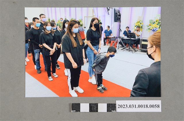 曾聖光追思告別回憶錄相片58 (共2張)