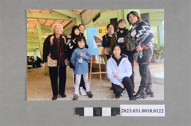 曾聖光追思告別回憶錄相片122 (共2張)