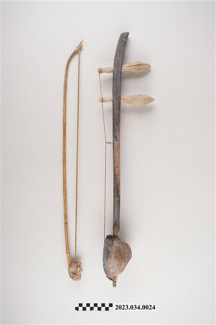 羅新民自製殼子弦 (共5張)