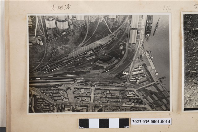 空拍高雄臨港線 (共2張)