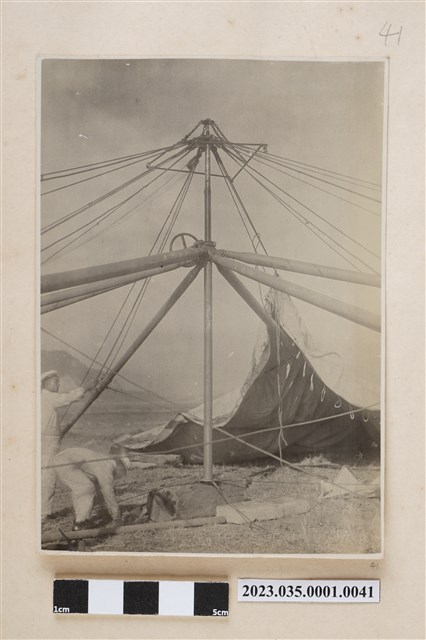 搭棚工作照 (共2張)