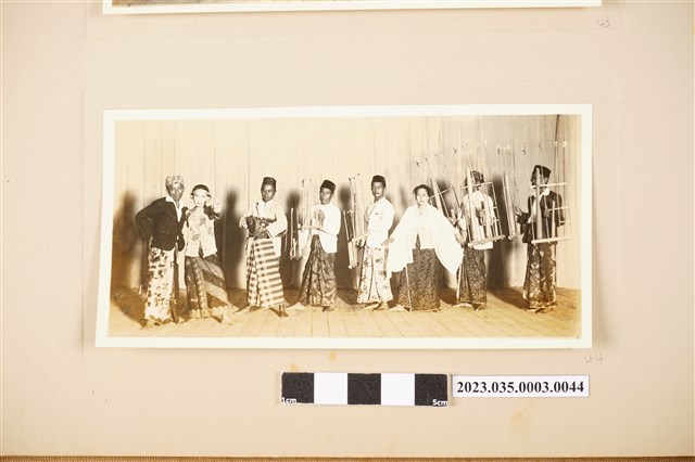 西爪哇安格隆竹筒琴與舞蹈 (共3張)