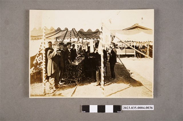 臺灣總督府專賣局花蓮港支局長笹川貫治相簿照片36 (共2張)