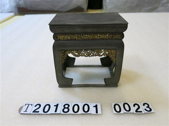 銅製祀臺 (共2張)