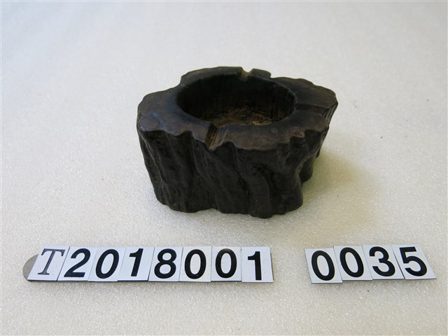 木製漆器菸灰缸 (共1張)