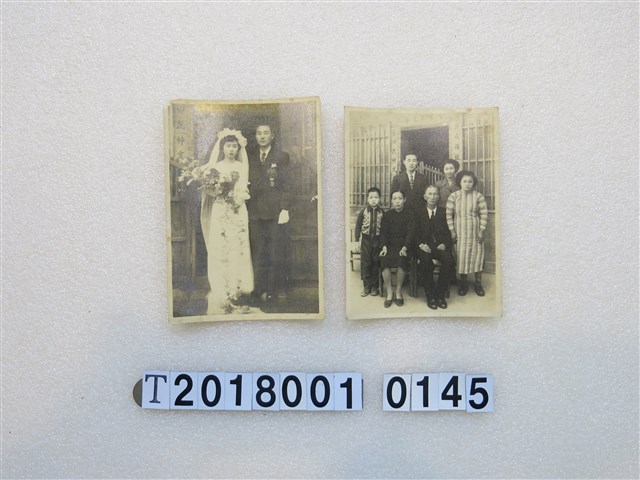 合照相片兩張 (共1張)