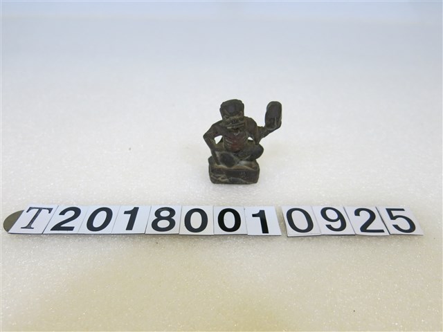 木雕小神像 (共1張)