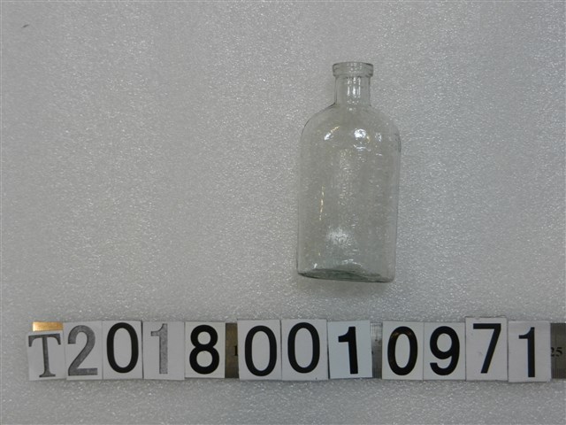 嘉義周眼科醫院藥罐 (共1張)