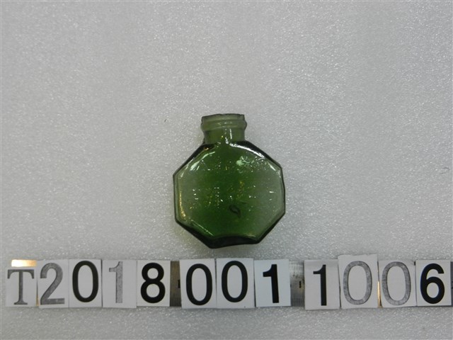 春源行出品藥罐 (共1張)