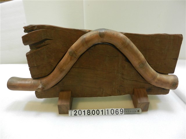 牛擔木雕展示品 (共1張)