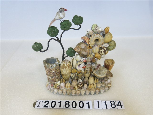 花鳥庭院造型貝殼拼貼筆插 (共1張)