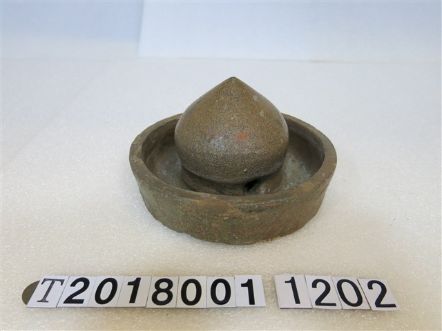 陶製雞飲水槽(1) (共1張)