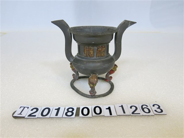 鹿港爱具福壽雙耳三腳錫香爐 (共1張)